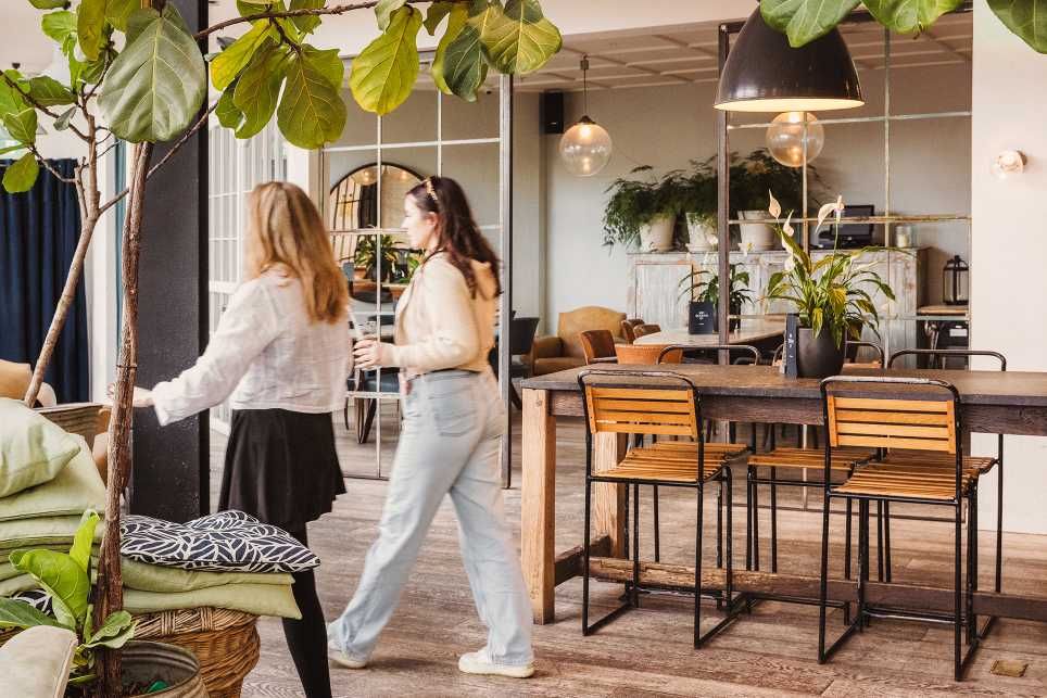 Wimbledon Bridge House — kitchen lifestyle